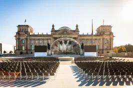 Reichstagsgebäude mit Bestuhlung